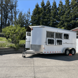 2013 Sundowner Sportman 3 Horse Float
