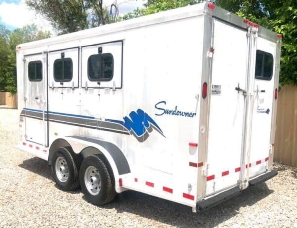 1998 Sundowner 3 Horse Angle Load Float