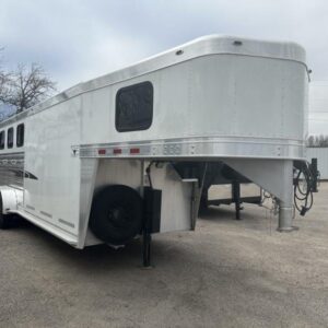 2004 Cherokee 4 Horse Gooseneck Float