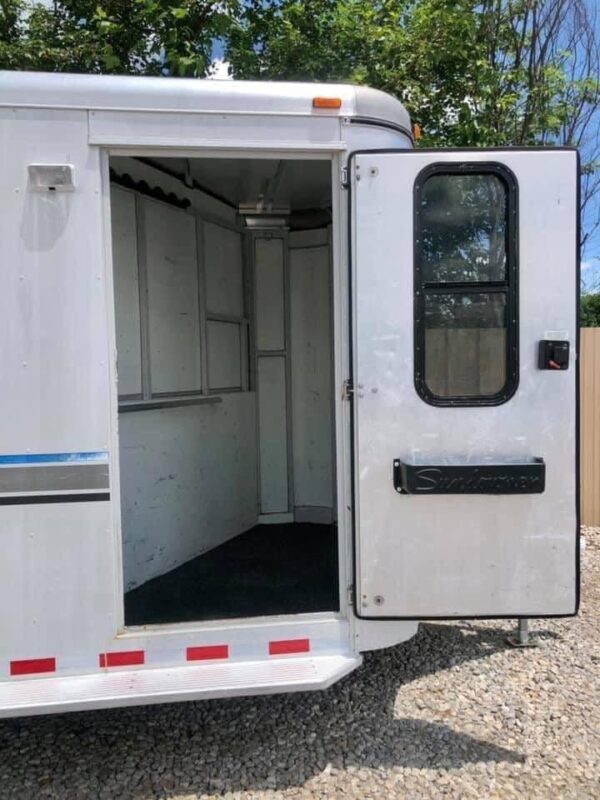 1998 Sundowner 3 Horse Angle Load Float